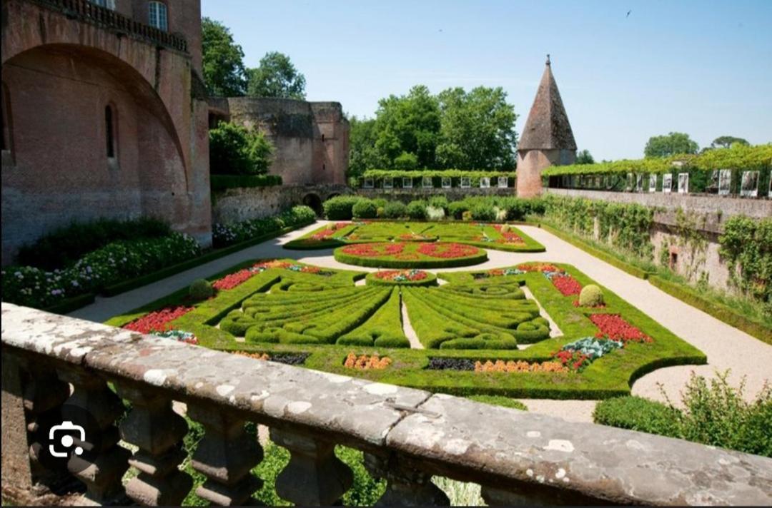 De Charme Et Pres D'albi , Au Mas De Bel Air Arthes