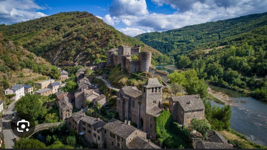 Ferienhaus De Charme Et Pres D'albi , Au Mas De Bel Air