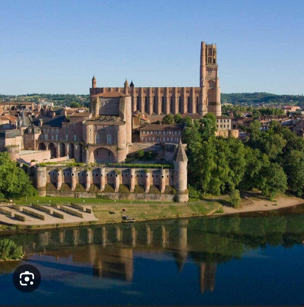 De Charme Et Pres D'albi , Au Mas De Bel Air