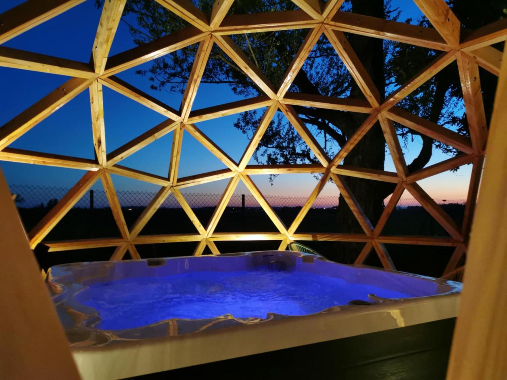 De Charme Et Pres D'albi , Au Mas De Bel Air Holiday home Arthes